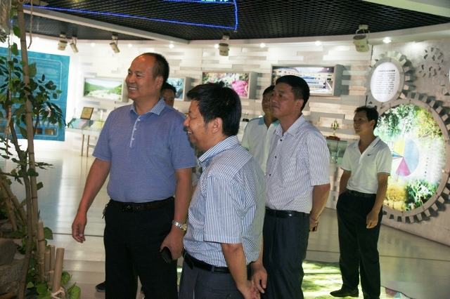 ×ðÁú¶¶È¦(Öйú¹ÙÍø)-Ϊdu¶øÉú