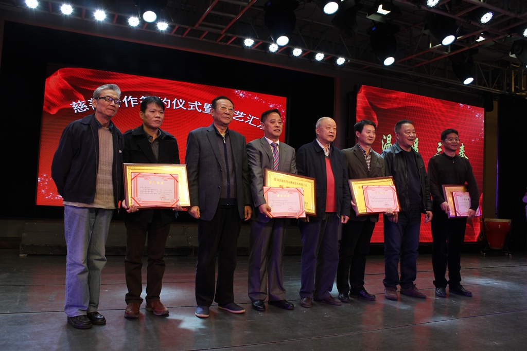 ×ðÁú¶¶È¦(Öйú¹ÙÍø)-Ϊdu¶øÉú