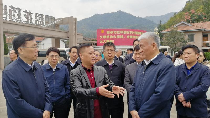 ×ðÁú¶¶È¦(Öйú¹ÙÍø)-Ϊdu¶øÉú