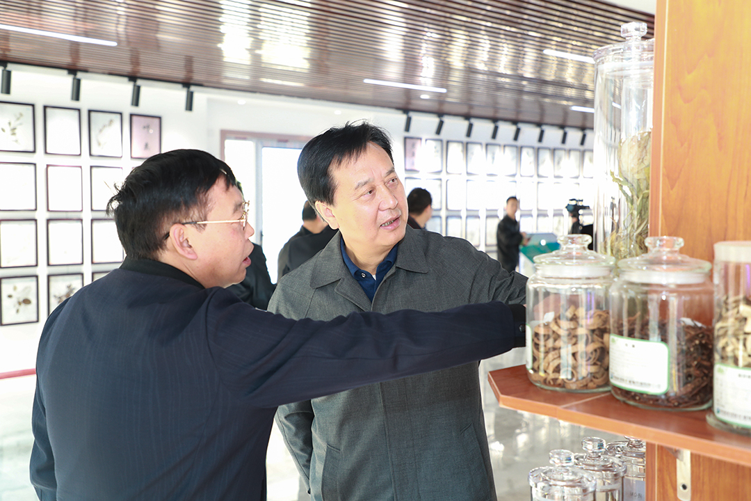 1605681011.jpg AX1I9853.jpg