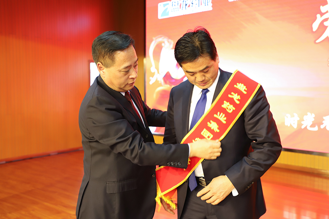 1651808592.jpg IMG_9717.jpg