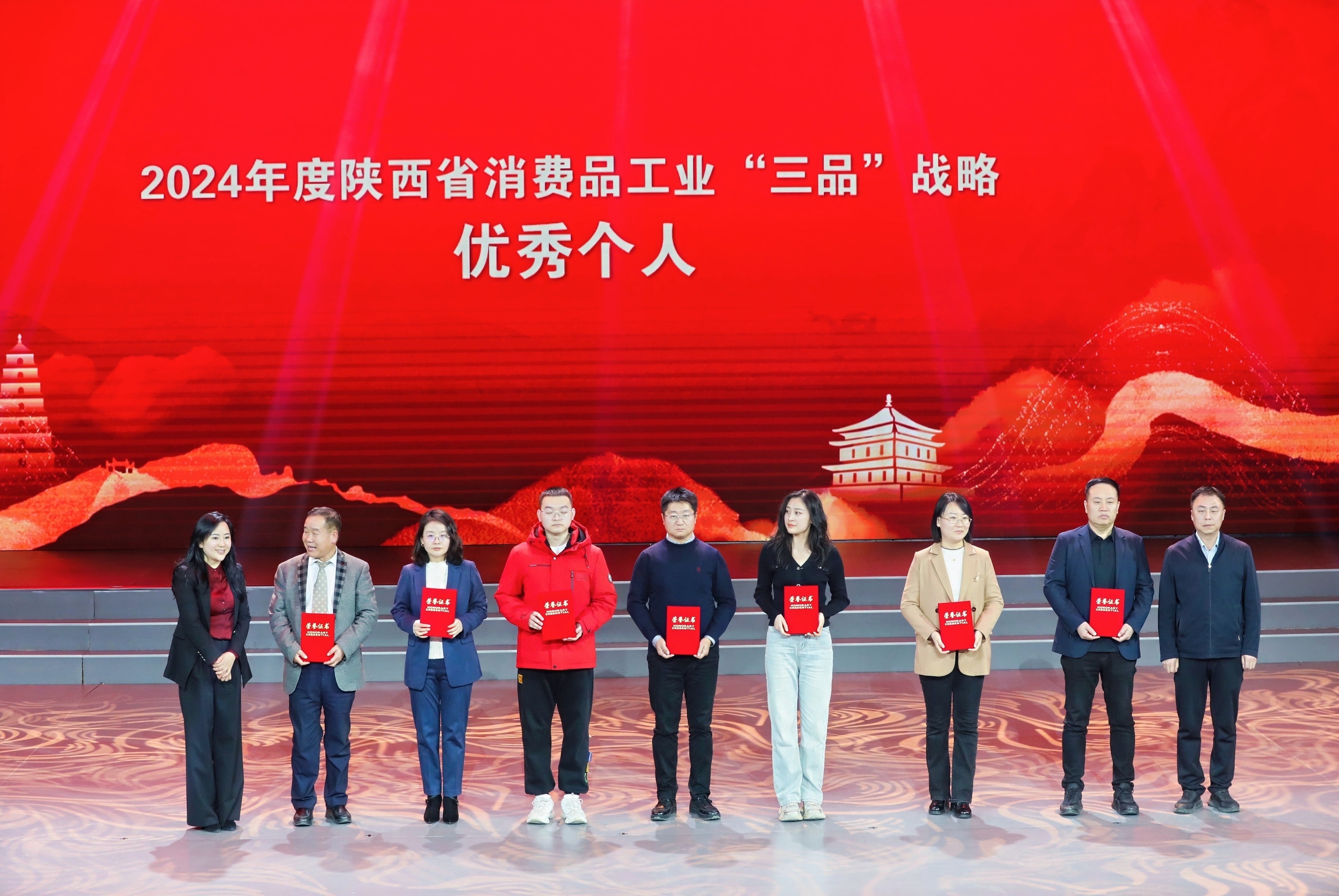 1743064027.jpg 3.jpg