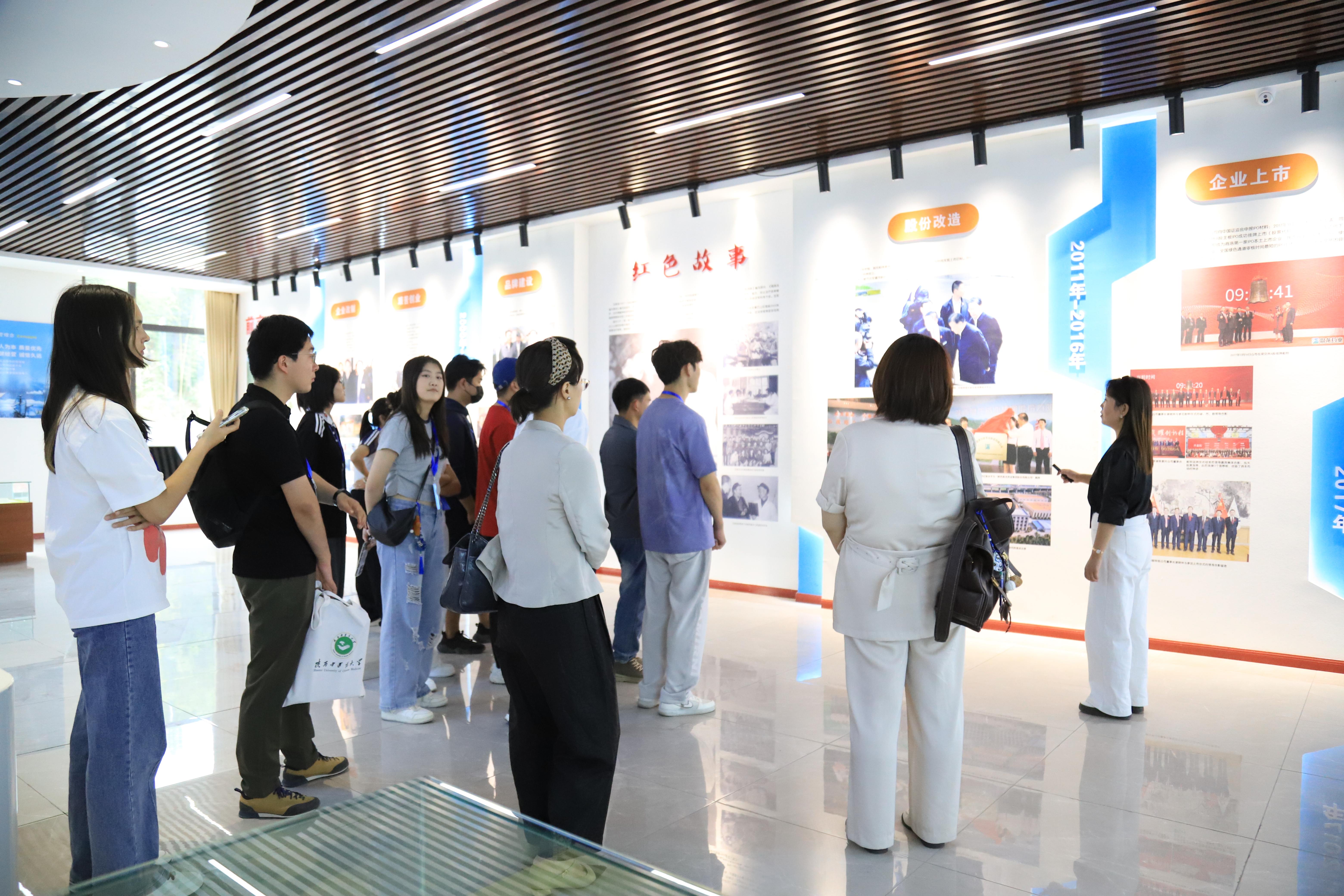 1747356391.jpg 17.jpg