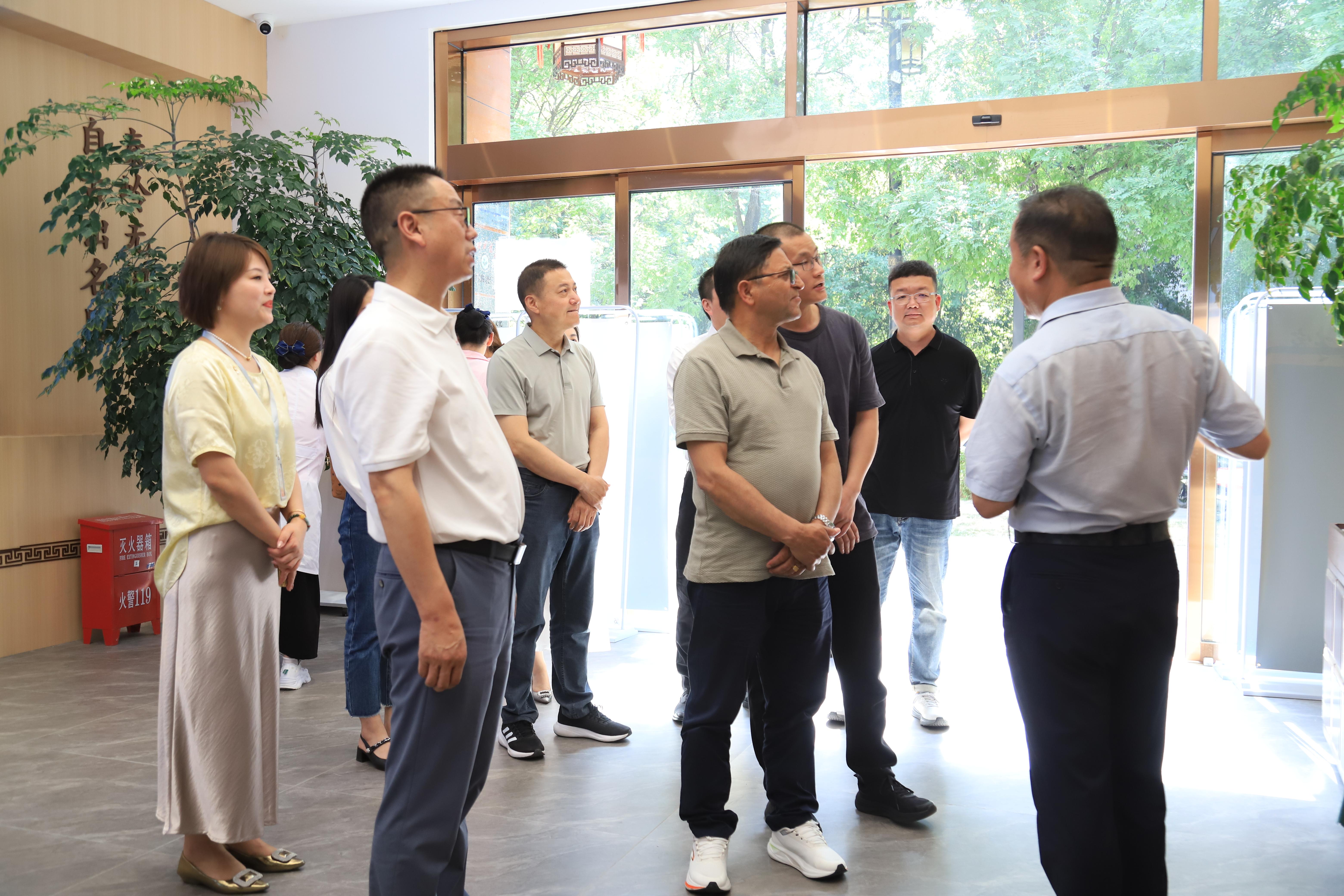 1747964351.jpg IMG_5326.jpg