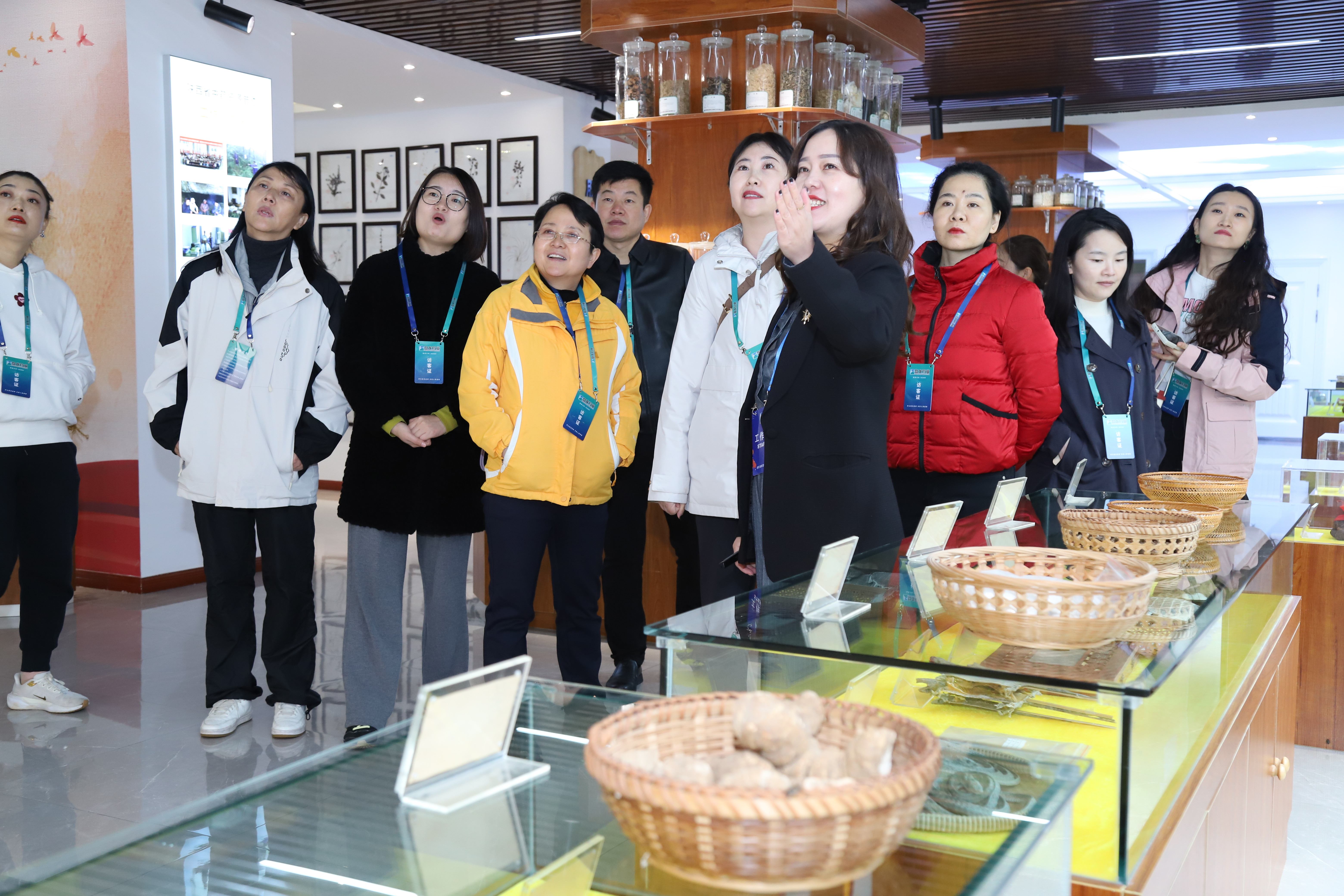 1761818038.jpg 10.jpg